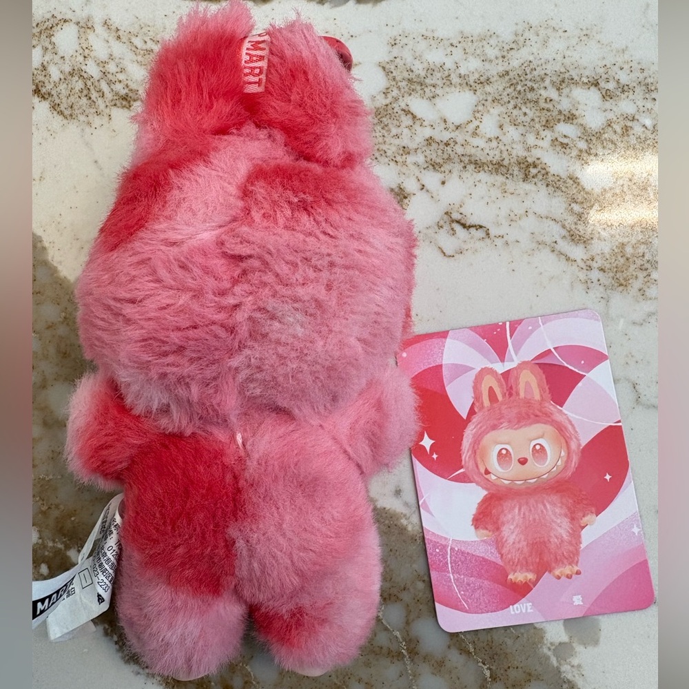 Labubu Big Into Energy - Love - Picture 6 of 9